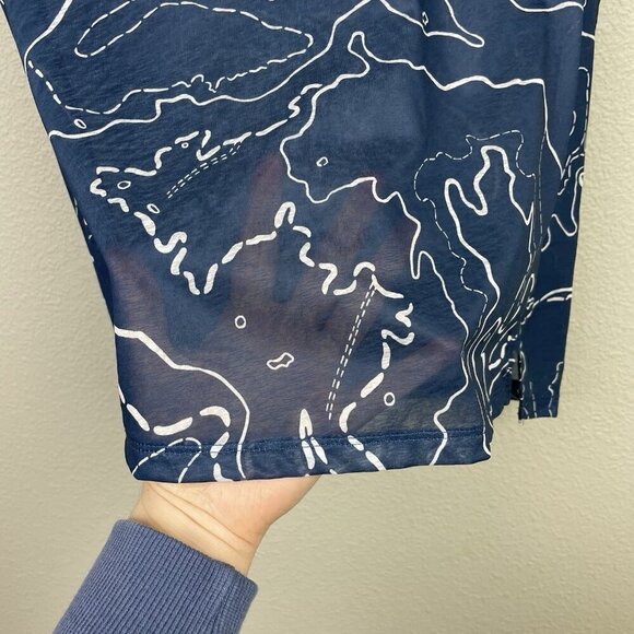 The North Face Women's Medium Sunriser Blue Map Trail Print Short Sleeve T-Shirt - Picture 4 of 13